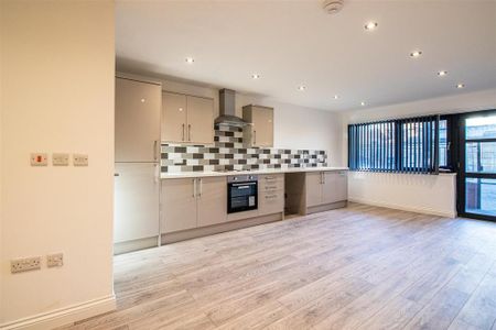 Studio to rent - Photo 5