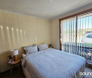 Unit with brand new bathroom - Photo 5