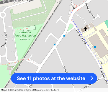 Woodleaf Gardens, Esher, KT10 - Photo 1