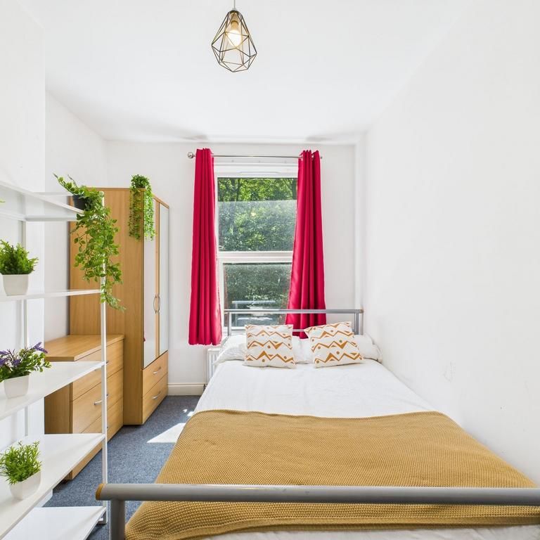 3 bedroom house to rent - Photo 1