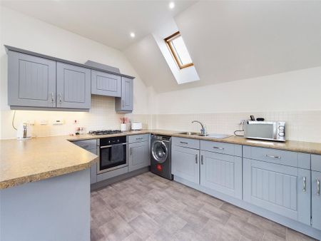 2 bedroom detached house to rent - Photo 5