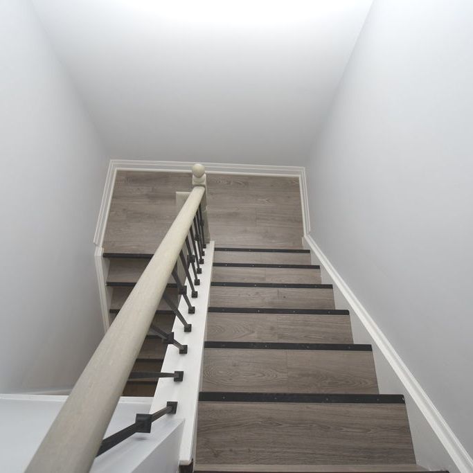 For Lease - 319 Senlac Road Unit# Back, Toronto, Ontario - Photo 1
