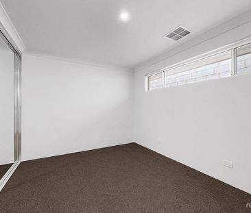 BRIGHT, LIGHT, BALDIVIS DELIGHT - Photo 4