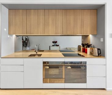 Stylish Central Park Apartment with Balcony & Parking | Prime Chipp... - Photo 6