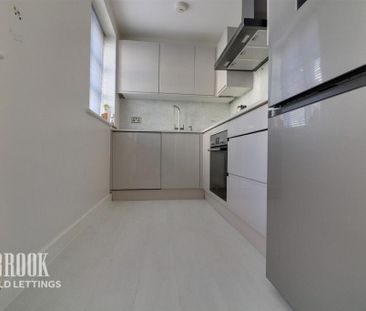 2 bedroom apartment to rent - Photo 6