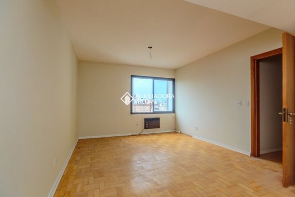 Apartamento com 3 quartos e 186m² para alugar em Santana, Porto Alegre. - Photo 1