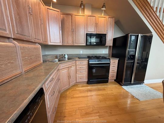 For Lease - 1748 CAILLE Avenue Unit# 4, Lakeshore, Ontario - Photo 1