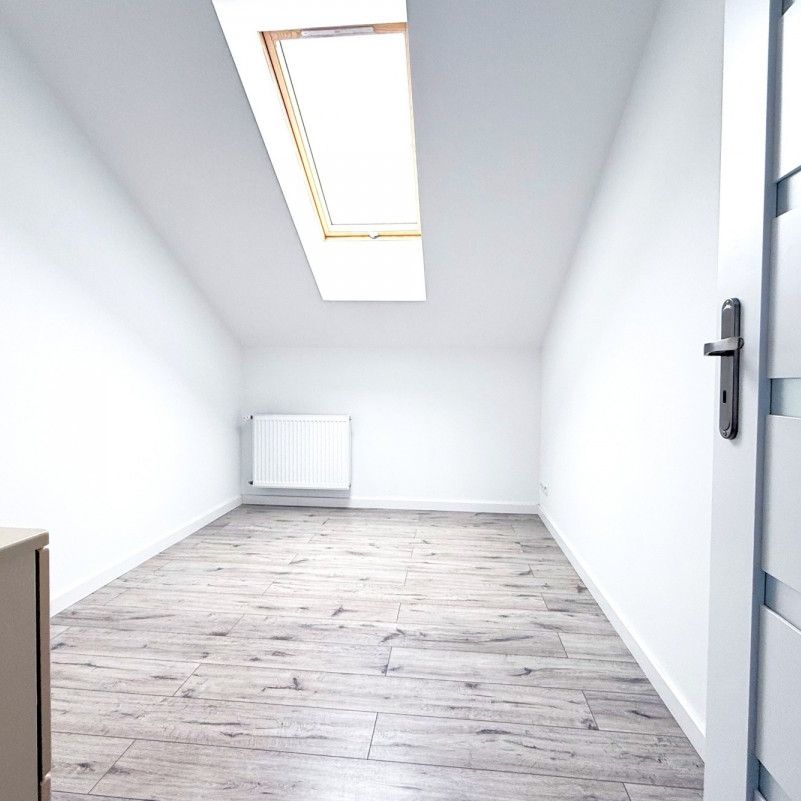 CICHE, DWUPOZIOMOWE – 25 MINUT OD PAŁACU KULTURY - Фото 1