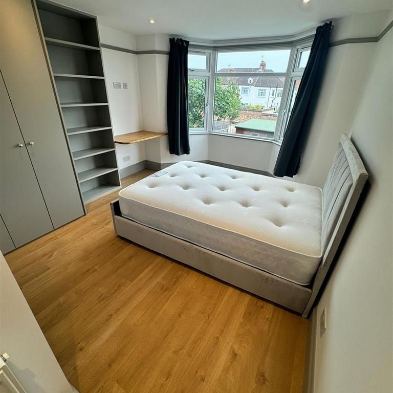 House share to rent - Photo 1