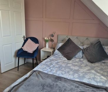 3 Bed Terraced House, Ocean Village, SO14 - Photo 6