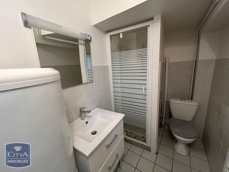 Location Appartement 1 pièce 15m² LAVAL 53000 - Photo 3