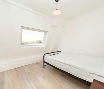 Lewisham Way - Photo 5