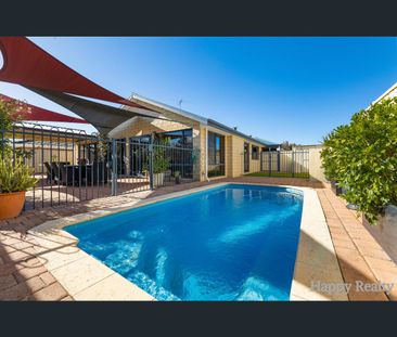 22 Huggins Road, Thornlie, WA 6108 - Photo 1