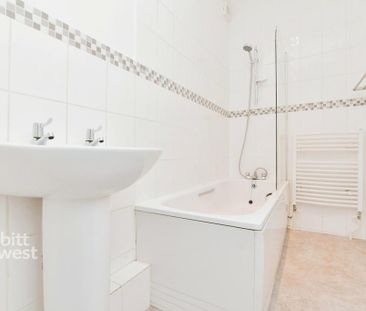 2 bedroom maisonette to rent - Photo 5