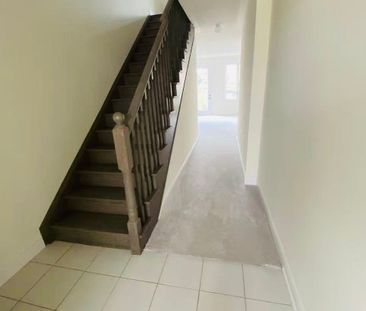 For Lease - 255 Tennant Circle, Vaughan, Ontario - Photo 6