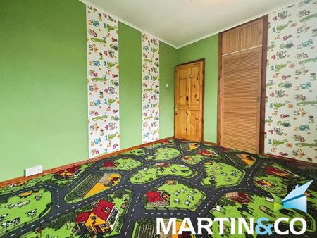 3 bedroom semi-detached house to rent - Photo 3
