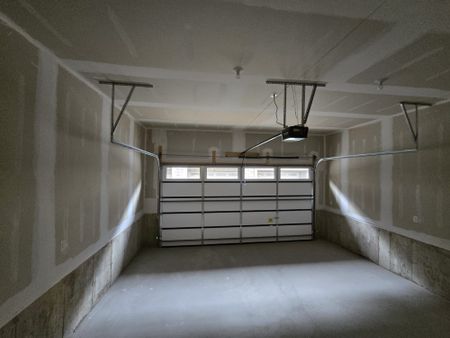 For Lease - 25 Moosehead Drive, Brampton, Ontario - Photo 2