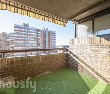 Piso de alquiler en Calle de Alfredo Marqueríe, S/n, La Paz - Photo 2