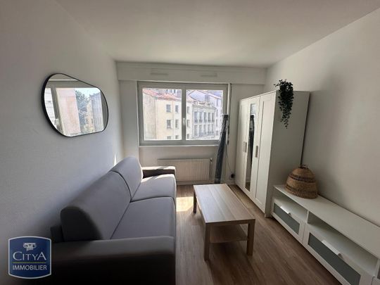 Location Appartement 1 pièce 23m² ST ETIENNE 42100 - Photo 1
