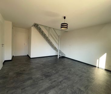 2.5 pièces en duplex avec cachet - Photo 5