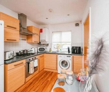 Hawthorne Drive, Kirkby, L33 8WW - Photo 2