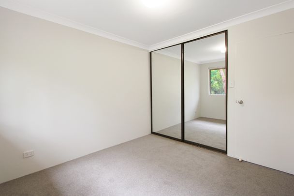 NEWLY RENOVATED TWO BEDROOM TOWNHOUSE - Photo 1