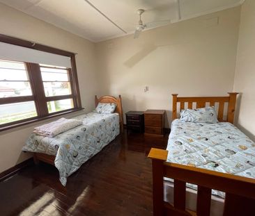 West Croydon - Photo 2