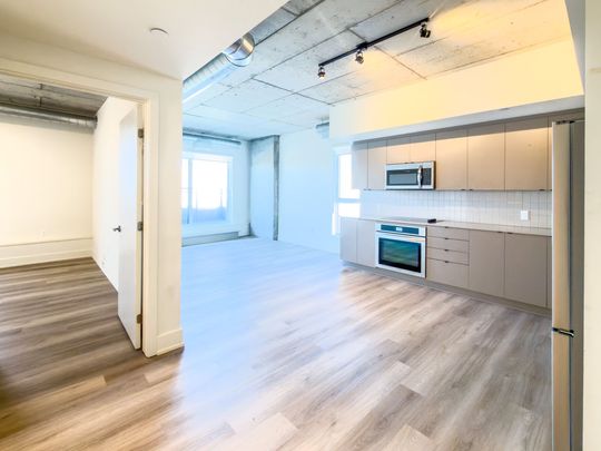 For Lease - 770 Somerset Street Unit# 708, West Centre Town, Ontario - Photo 1