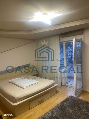 Apartament 3 camere, mobilat modern, et. 3, zona Decebal – AC, parcare - Fotografie 1