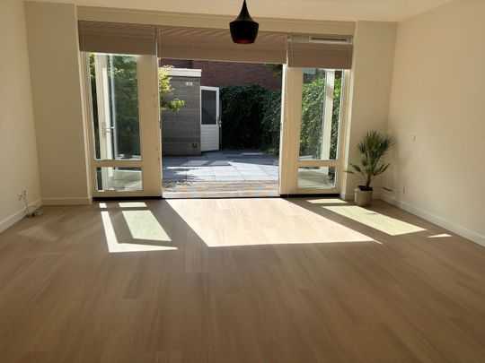 Nicolaas Beetslaan 48, Bovenkerk, 1187AK, Amstelveen - Foto 1