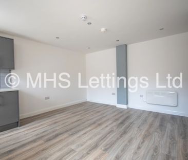 1 Bedroom Flat for rent in Raincliffe Street - Photo 1