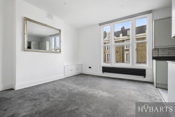 2 bedroom flat to rent - Photo 1