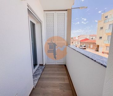 Faro, Faro 8900-423 - Photo 1
