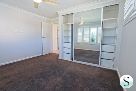 24 Lakeside Drive, Swansea NSW 2281 - House For Rent | Domain - Photo 2