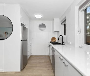 Fully Furnished and Modern - Photo 5