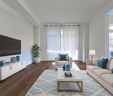 For Lease - 625 Sweetwater Crescent, Newmarket, Ontario - Photo 1