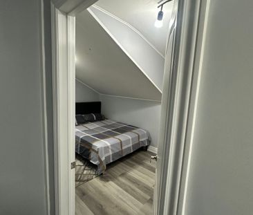 For Lease - 398 Albion Road Unit# Unit B, Toronto, Ontario - Photo 5