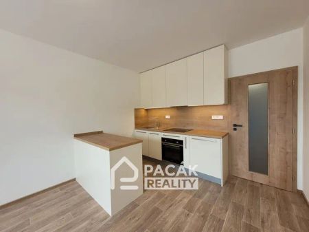Pronájem luxusní vybavené novostavby bytu 1+kk 32 m - Photo 5