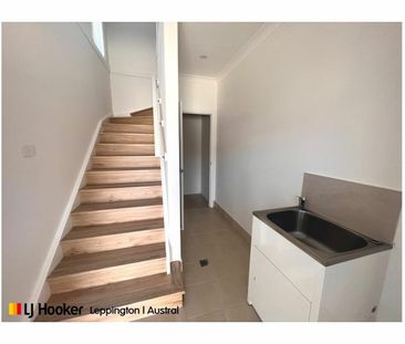 5 Pitstock Lane, Oran Park, NSW 2570 - Photo 2