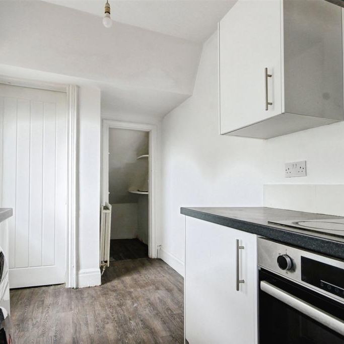 3 bedroom terraced house to rent - Photo 1