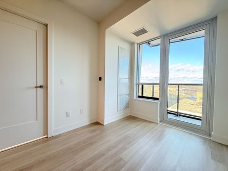 For Lease - 60 Central Park Road Way N/A Unit# 1003, Toronto, Ontario - Photo 3