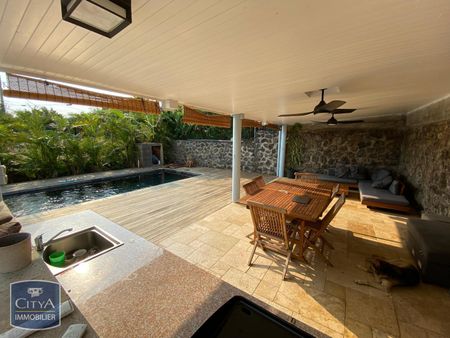 Location Maison 4 pièces 115m² ST LEU 97436 - Photo 2