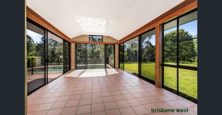 SPACIOUS FAMILY RETREAT IN A PEACEFUL BROOKFIELD SETTING - Photo 3