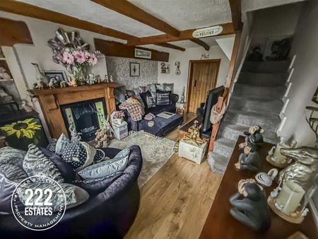 Knutsford Road - Warrington - WA4 - Photo 3