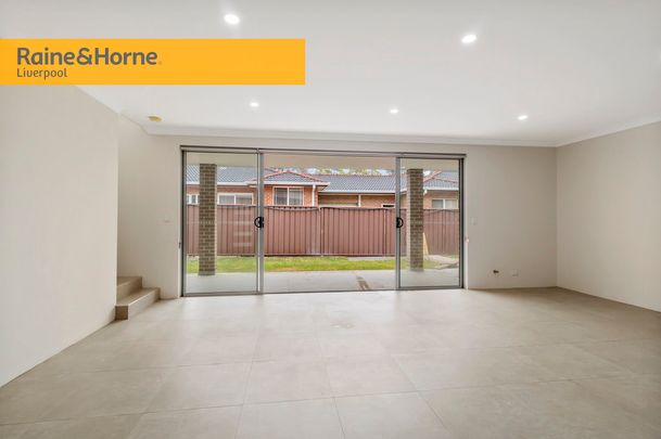 Modern Townhouse style home - Photo 1