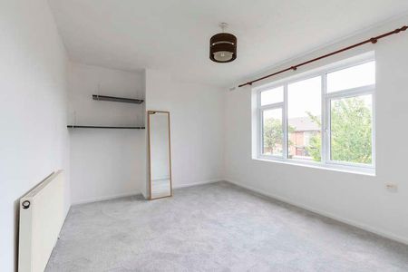 Alstone Lane, Cheltenham, GL51 - Photo 2