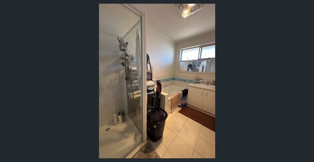 Fantastic Location! 3 Bedroom Unit - Photo 1