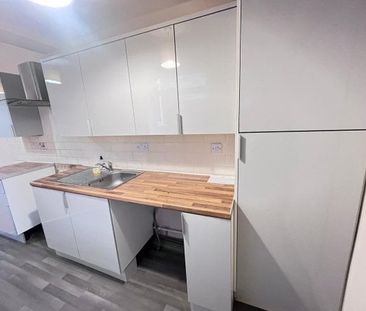 Woodborough Road, Nottingham, NG3 - Photo 4