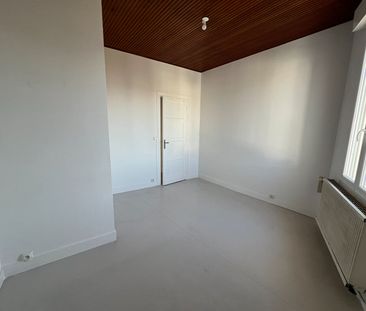 Location Appartement 3 pièces 52m² - Photo 5