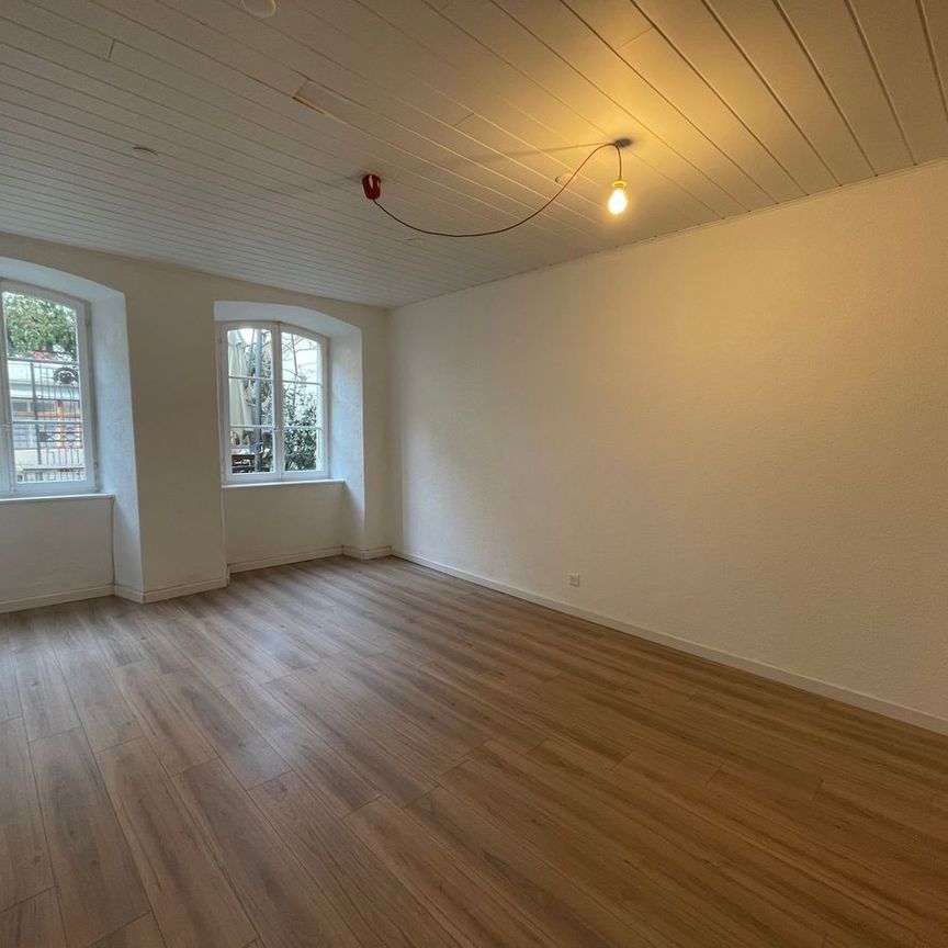 2.5 room apartment for rent Charm and comfort in the heart of Porrentruy - Foto 1
